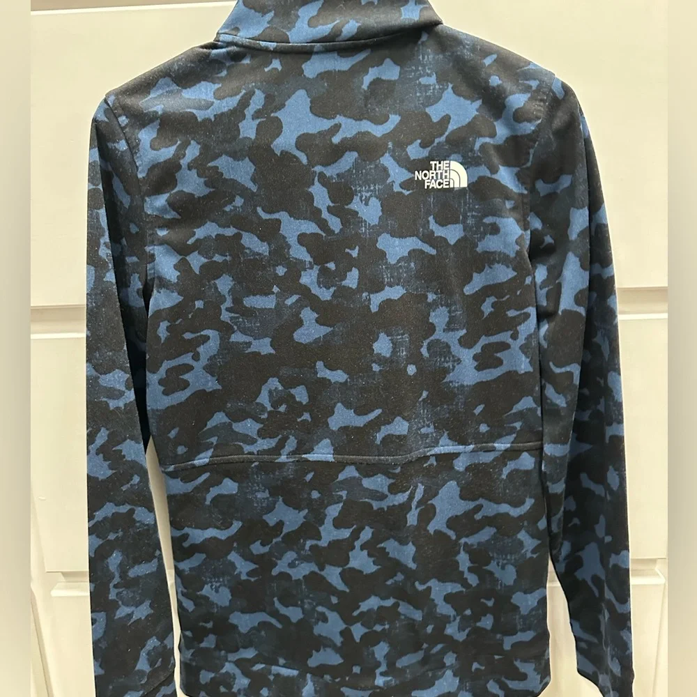 The North Face Zip Front Jacket CAMO - Picture 3 of 11